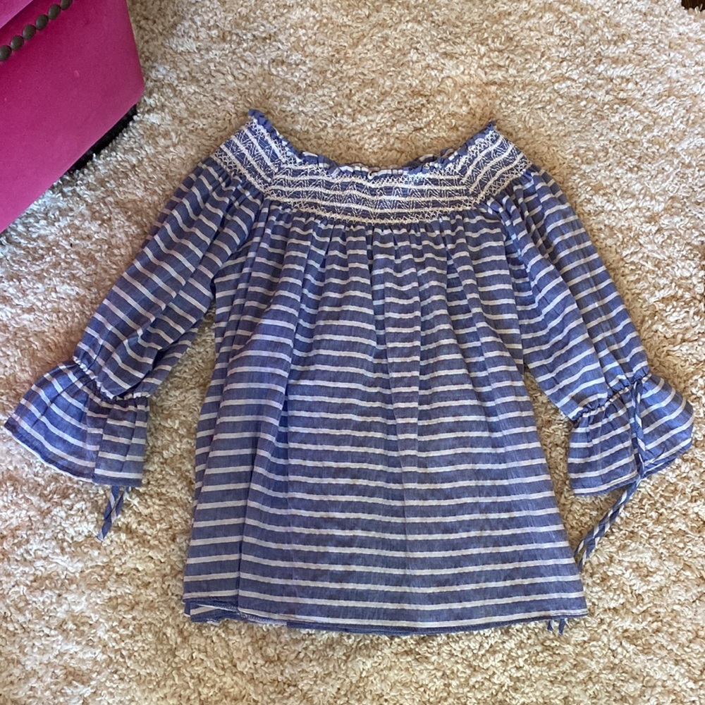 Jordann Stripped Blouse - Picture 3 of 16